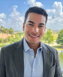 Dr. Alejandro Sanchez, a licensed psychologist at Davenport Psychology in Sarasota and Venice, FL.