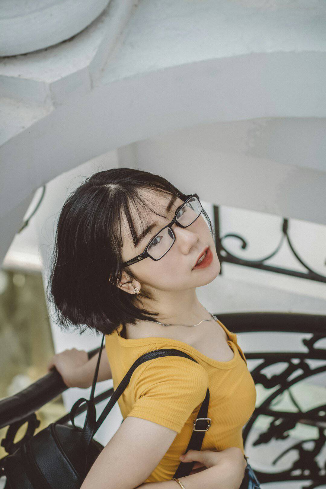 light and girl portrait
